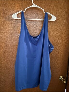 Maggie Barnes Blue Sleeveless Camisole Tank Top